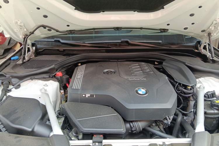 Used BMW 5 Series 2023 Restyled 530Li Luxury Edition M Sport Package Engine Bay