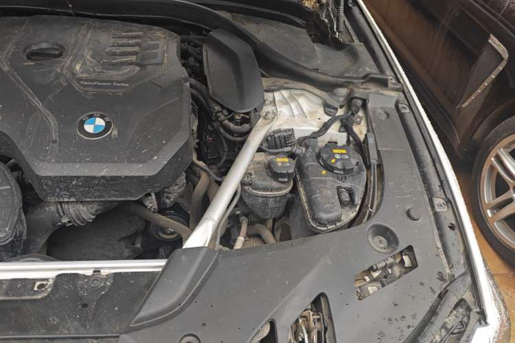 Used BMW 5 Series 2023 Restyled 530Li Leading Edition M Sport Package Engine Bay Left