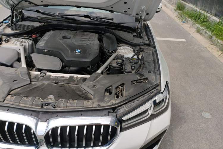 Used BMW 5 Series 2023 530Li Leading Model M Sport Package Engine Bay Left
