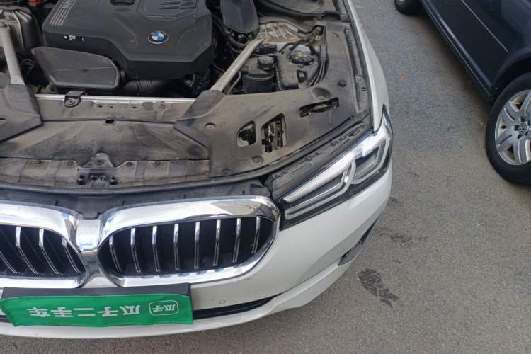 Used BMW 5 Series 2023 530Li Leading Edition Luxury Package Engine Bay Left