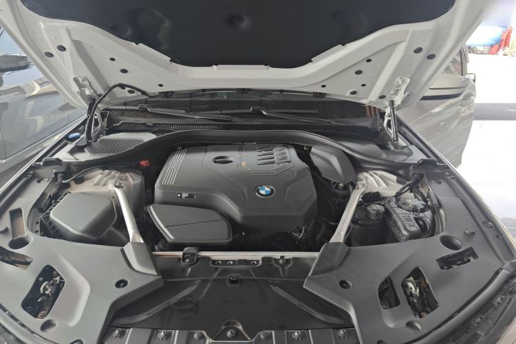 Used BMW 5 Series 2023 Restyled 530Li Leading Edition M Sport Package Engine Bay