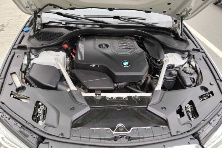 Used BMW 5 Series 2023 530Li Leading Model M Sport Package Engine Bay