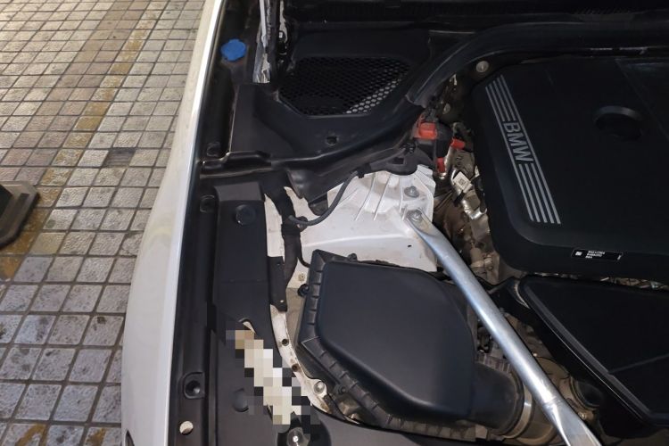 Used BMW 5 Series 2023 530Li Leading Model M Sport Package Engine Bay Right