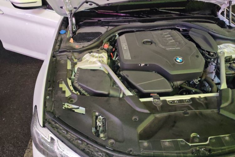 Used BMW 5 Series 2023 530Li Leading Model M Sport Package Engine Bay Right
