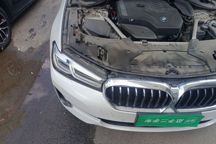 Used BMW 5 Series 2023 530Li Leading Edition Luxury Package Engine Bay Right
