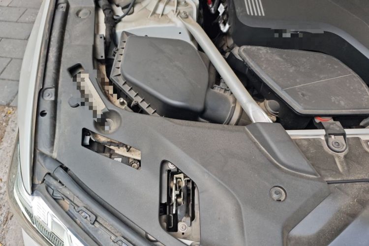 Used BMW 5 Series 2023 530Li Luxury Edition M Sport Package Engine Bay Right