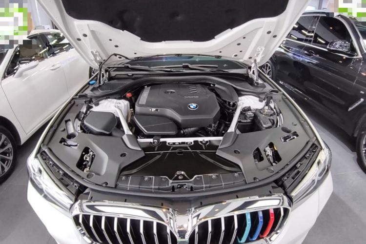 Used BMW 5 Series 2023 Restyled 530Li Leading Edition M Sport Package Engine Bay