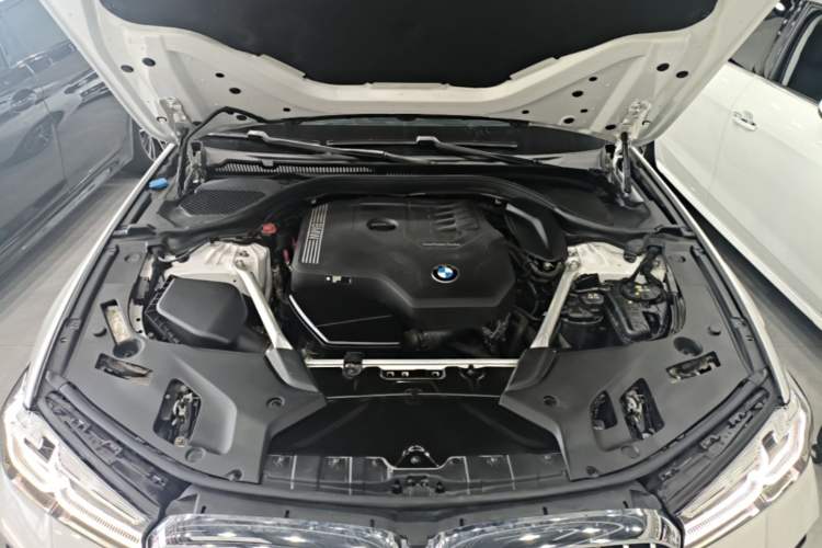 Used BMW 5 Series 2023 530Li Leading Model M Sport Package Engine Bay