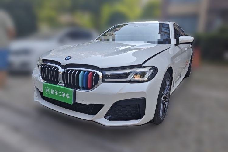 Used BMW 5 Series 2023 530Li Leading Model M Sport Package Guazi used car, China used car export, Used car for sale, Used cars, Cheapest cars for sale