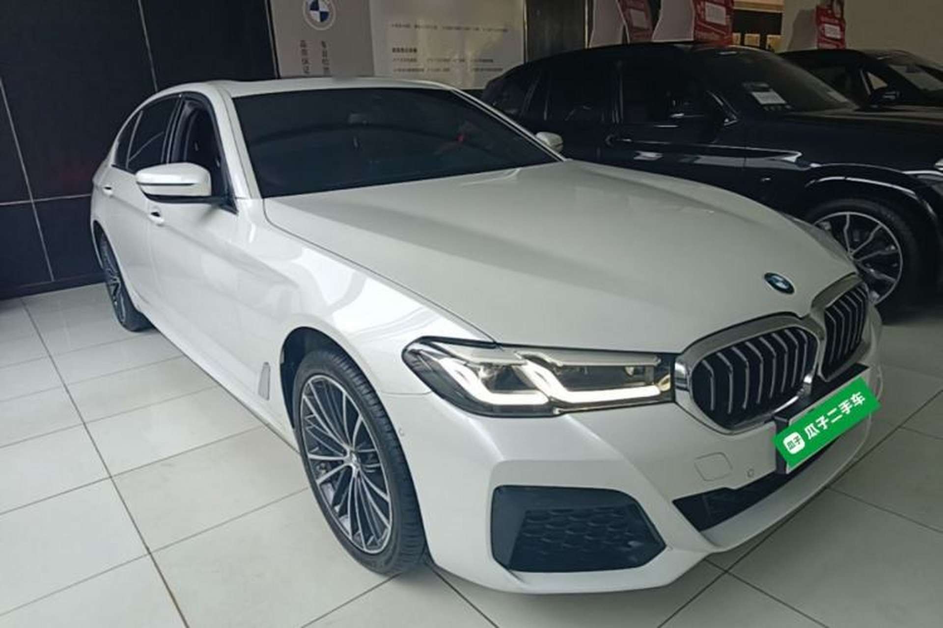 Used BMW 5 Series 2023 530Li Leading Model M Sport Package Exterior 1
