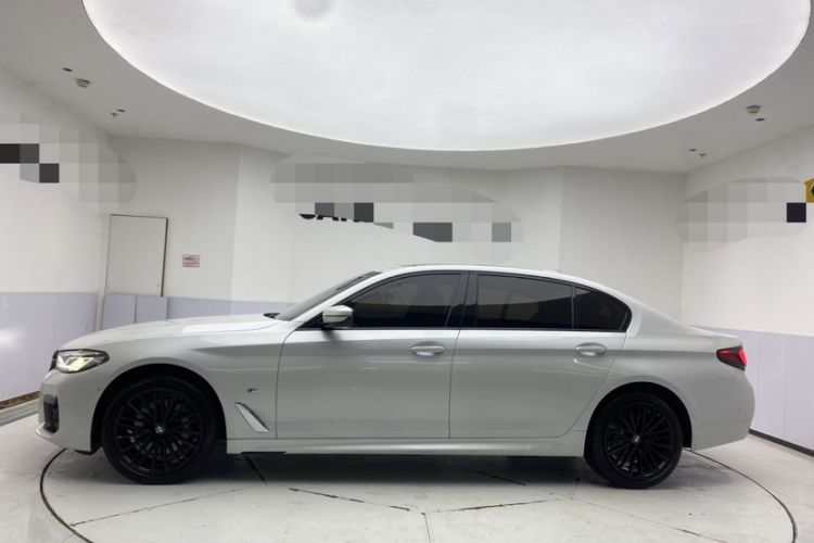 Used BMW 5 Series 2023 530Li Leading Model M Sport Package Exterior 1