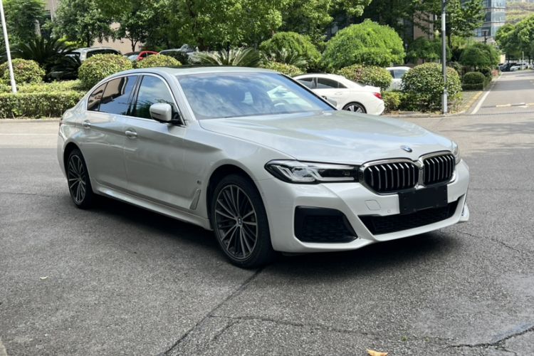 Used BMW 5 Series 2023 530Li Leading Model M Sport Package Exterior 1