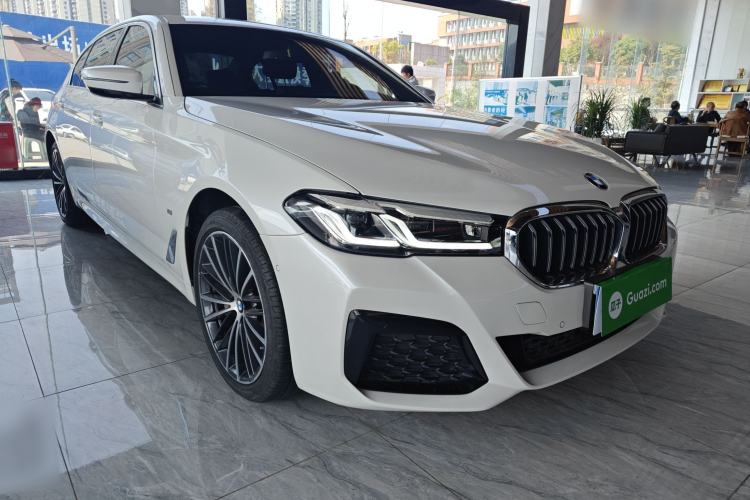 Used BMW 5 Series 2023 Restyled 530Li Leading Edition M Sport Package Exterior 1