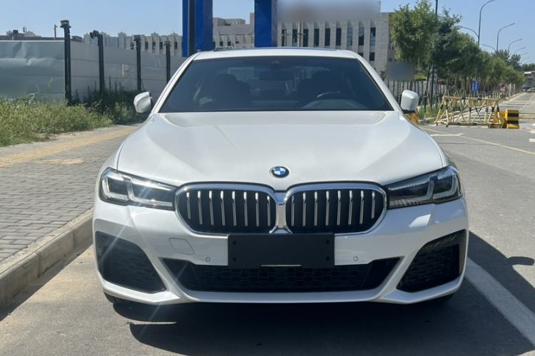 Used BMW 5 Series 2023 530Li Leading Model M Sport Package Exterior 1
