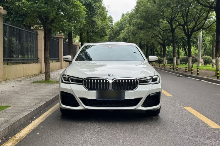 Used BMW 5 Series 2023 530Li Leading Model M Sport Package Exterior 1