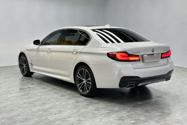 Used BMW 5 Series 2023 Restyled 530Li Leading Edition M Sport Package Exterior 2