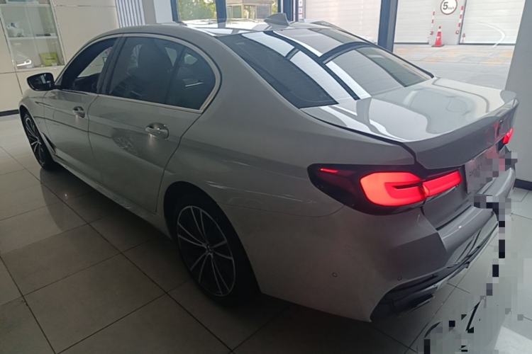 Used BMW 5 Series 2023 530Li Leading Model M Sport Package Exterior 2