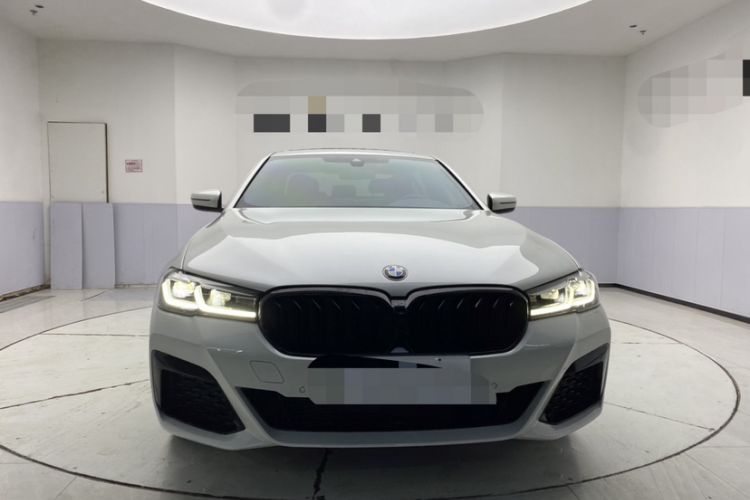Used BMW 5 Series 2023 530Li Leading Model M Sport Package Exterior 2