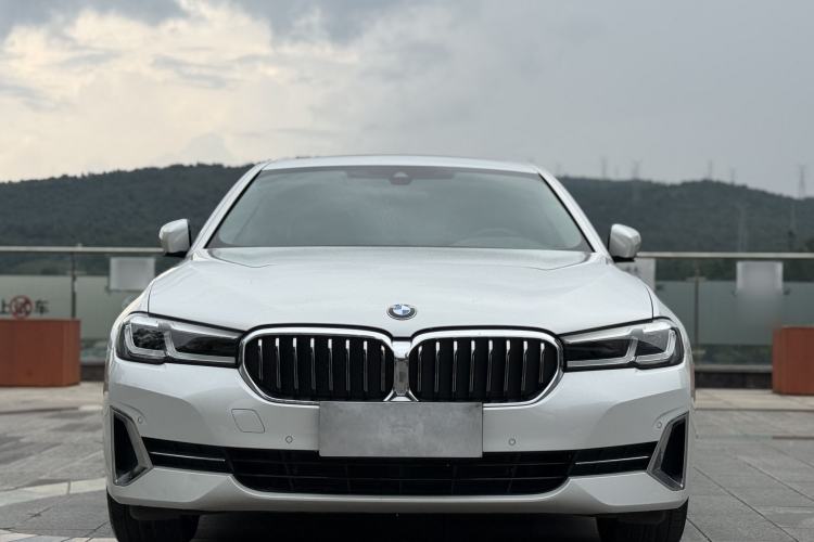 Used BMW 5 Series 2023 530Li Leading Edition Luxury Package Exterior 2