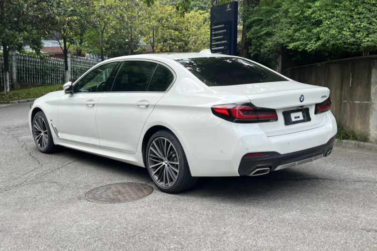 Used BMW 5 Series 2023 530Li Leading Model M Sport Package Exterior 2