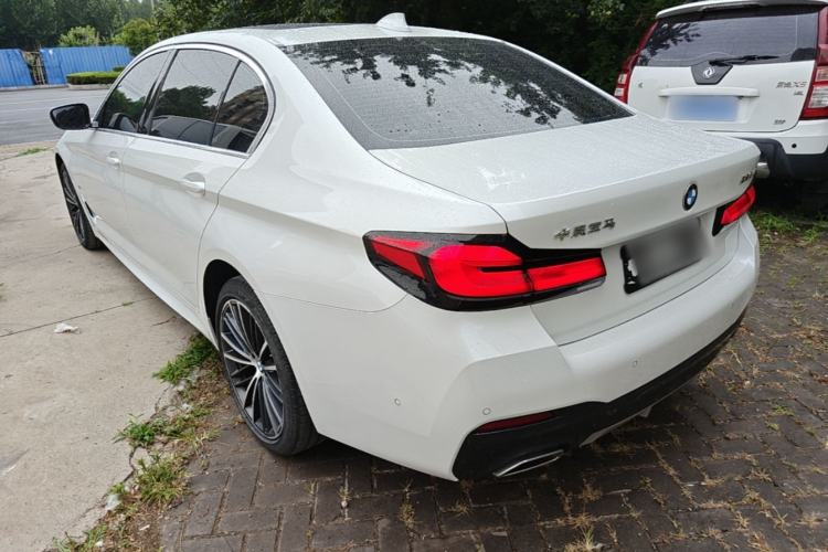 Used BMW 5 Series 2023 530Li Leading Model M Sport Package Exterior 2