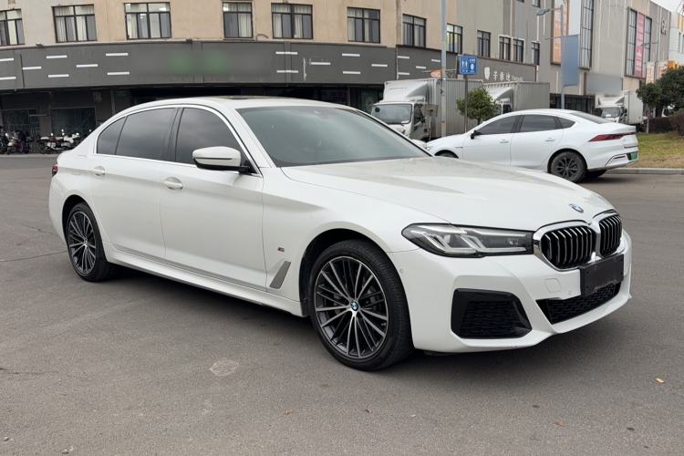 Used BMW 5 Series 2023 530Li Leading Model M Sport Package Exterior 2
