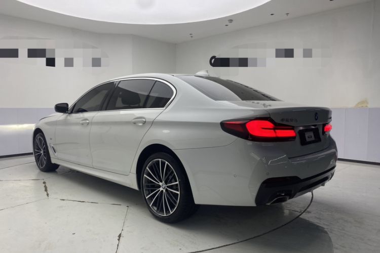 Used BMW 5 Series 2023 530Li Leading Model M Sport Package Exterior 2