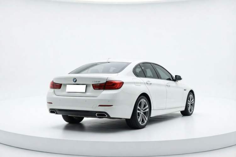 Used BMW 5 Series 2023 530Li Leading Model M Sport Package Exterior 3