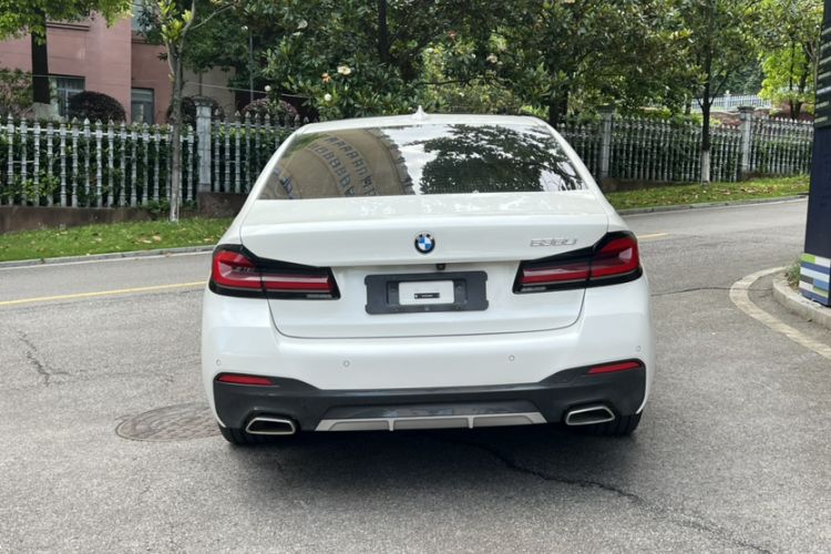 Used BMW 5 Series 2023 530Li Leading Model M Sport Package Exterior 3