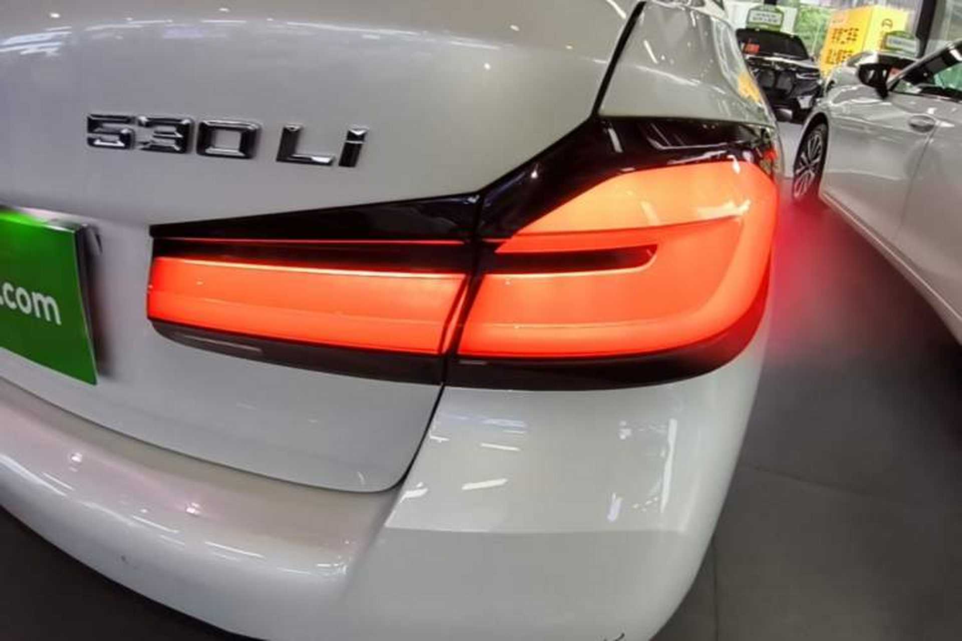 Used BMW 5 Series 2023 Restyled 530Li Leading Edition M Sport Package Exterior 3