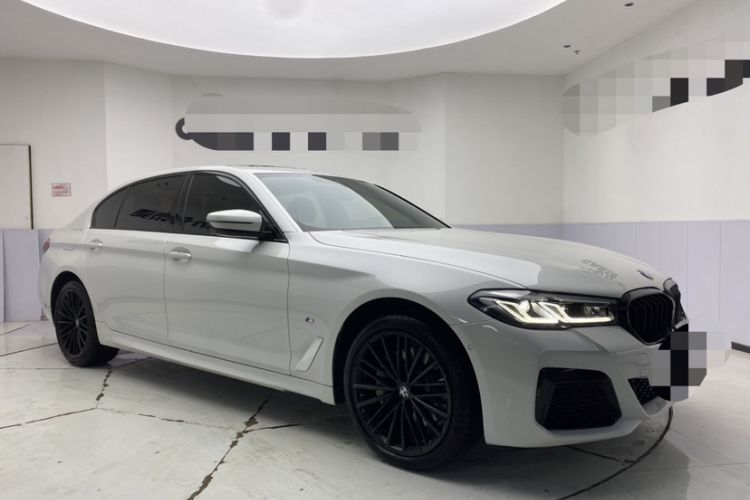 Used BMW 5 Series 2023 530Li Leading Model M Sport Package Exterior 4