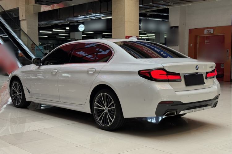 Used BMW 5 Series 2023 530Li Leading Model M Sport Package Exterior 4