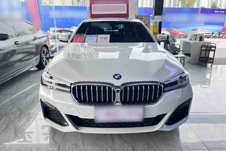 Used BMW 5 Series 2023 Restyled 530Li Leading Edition M Sport Package Exterior 4