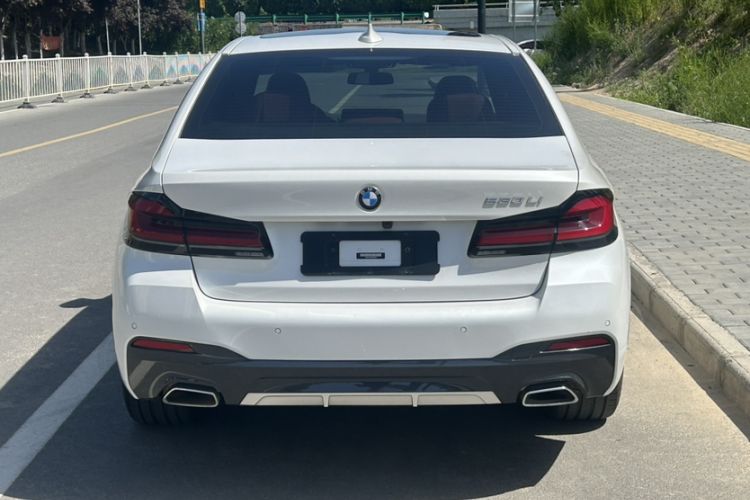 Used BMW 5 Series 2023 530Li Leading Model M Sport Package Exterior 4