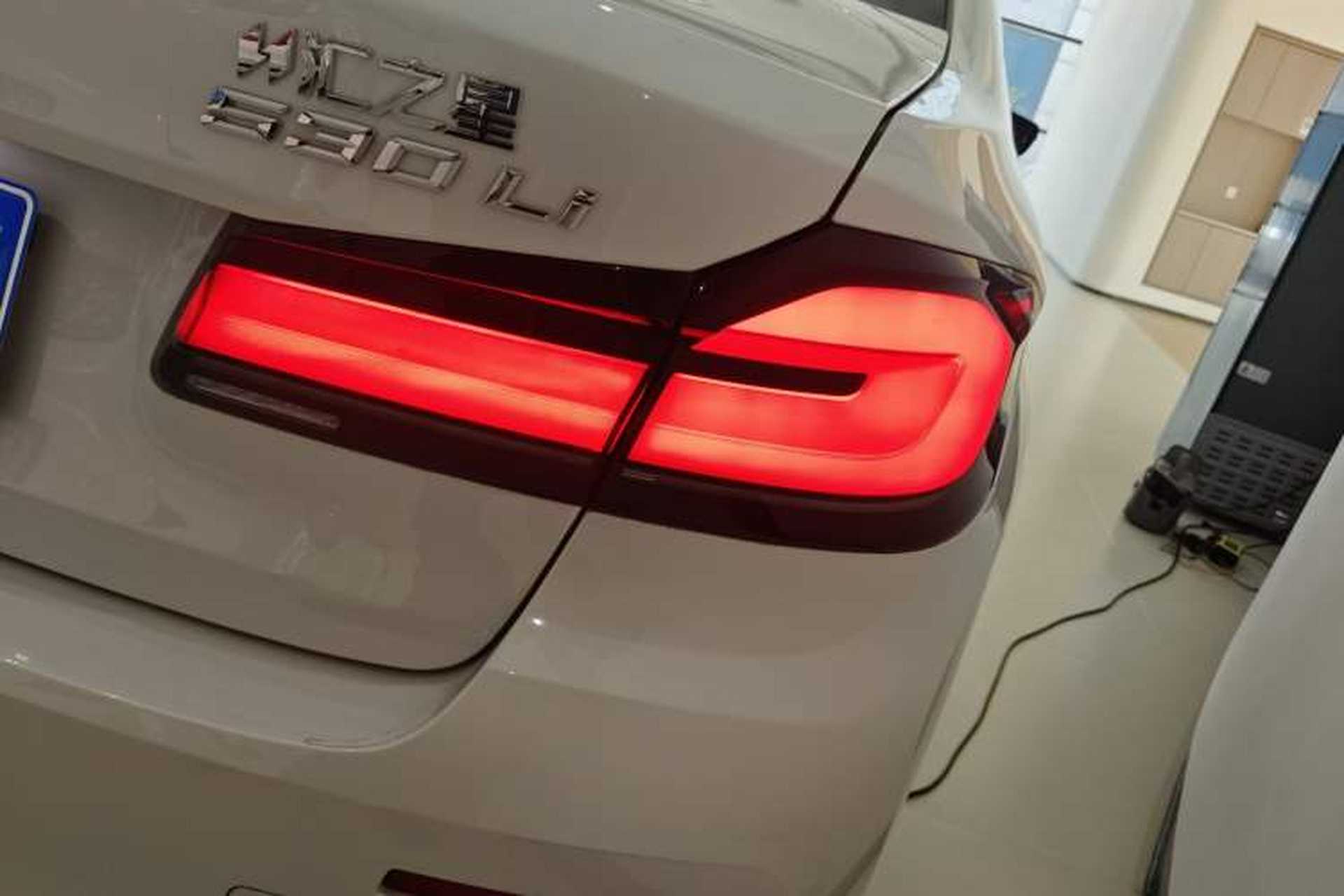 Used BMW 5 Series 2023 530Li Leading Edition Luxury Package Exterior 6