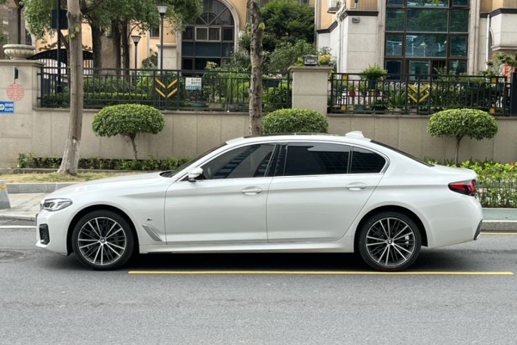 Used BMW 5 Series 2023 530Li Leading Model M Sport Package Exterior 7
