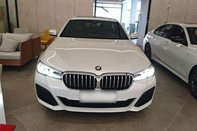 Used BMW 5 Series 2023 530Li Leading Model M Sport Package Front