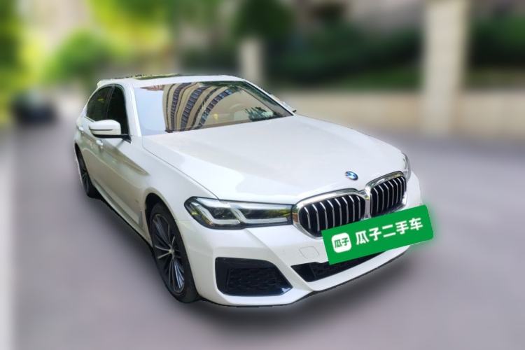 Used BMW 5 Series 2023 530Li Leading Model M Sport Package Front Right 45 Deg