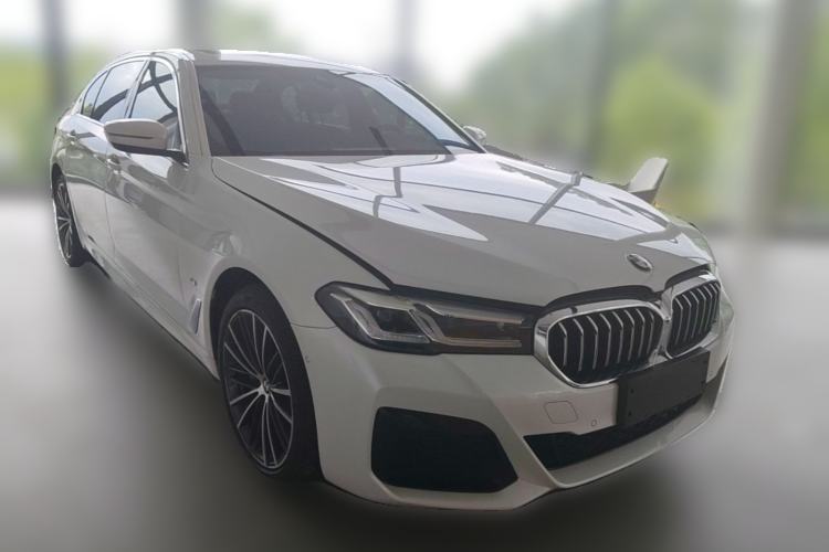 Used BMW 5 Series 2023 530Li Leading Model M Sport Package Front Right 45 Deg