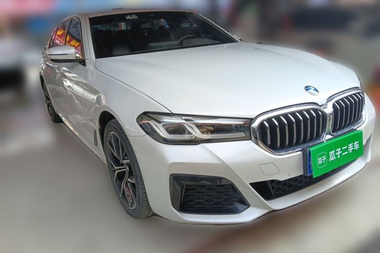 Used BMW 5 Series 2023 Restyled 530Li Luxury Edition M Sport Package Front Right 45 Deg