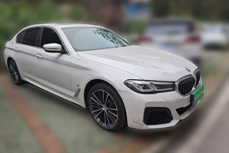 Used BMW 5 Series 2023 530Li Leading Model M Sport Package Front Right 45 Deg
