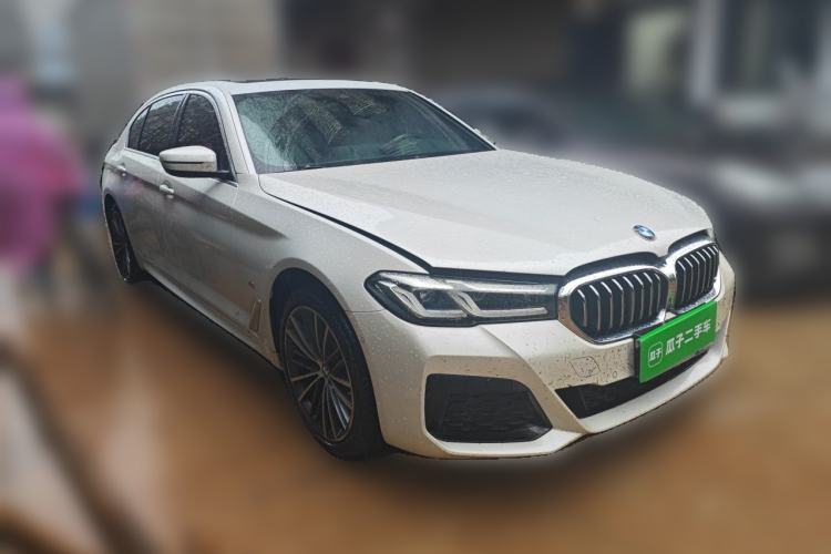 Used BMW 5 Series 2023 Restyled 530Li Leading Edition M Sport Package Front Right 45 Deg