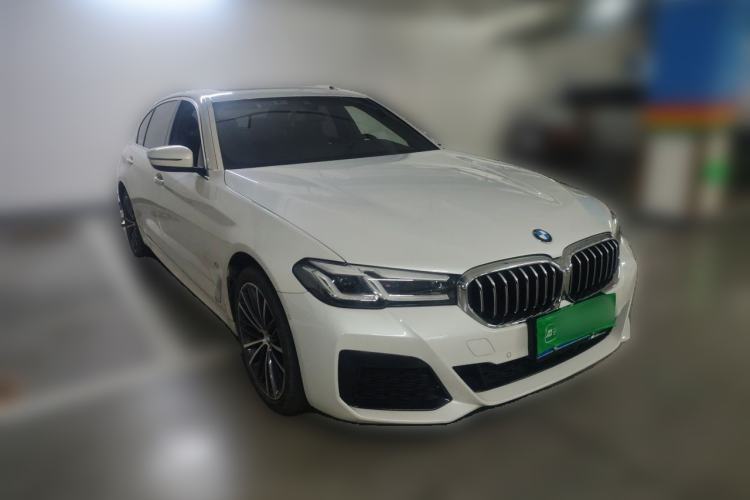 Used BMW 5 Series 2023 530Li Leading Model M Sport Package Front Right 45 Deg