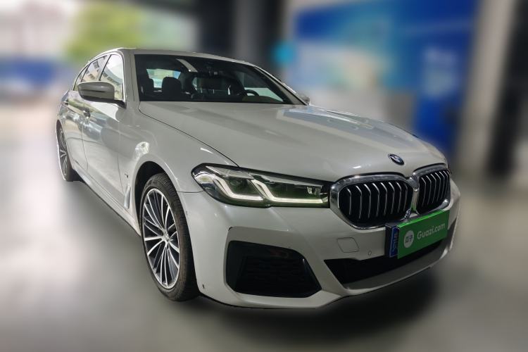 Used BMW 5 Series 2023 530Li Leading Model M Sport Package Front Right 45 Deg