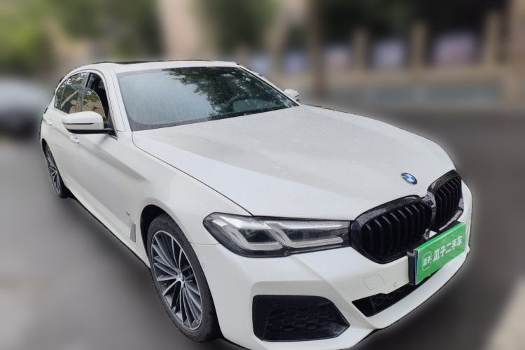 Used BMW 5 Series 2023 530Li Leading Model M Sport Package Front Right 45 Deg