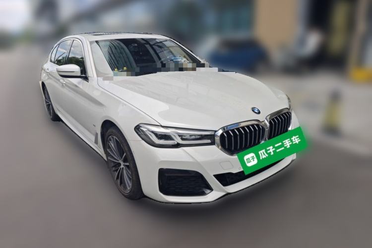 Used BMW 5 Series 2023 530Li Leading Model M Sport Package Front Right 45 Deg