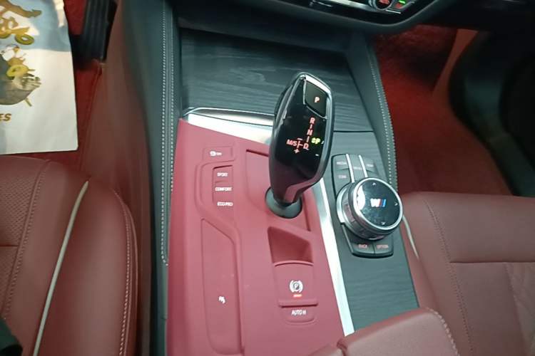 Used BMW 5 Series 2023 Restyled 530Li Leading Edition M Sport Package Gear Lever