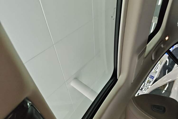 Used BMW 5 Series 2023 530Li Leading Edition Luxury Package Headliner