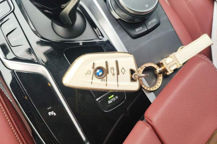 Used BMW 5 Series 2023 530Li Leading Model M Sport Package Interior 1
