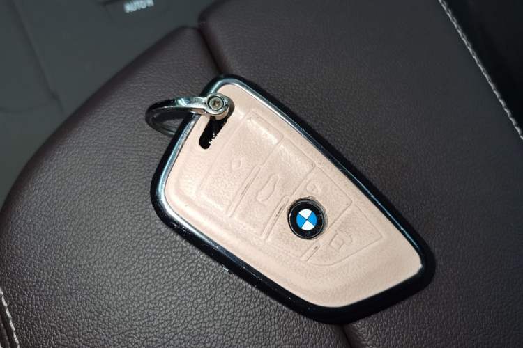 Used BMW 5 Series 2023 530Li Leading Model M Sport Package Interior 1